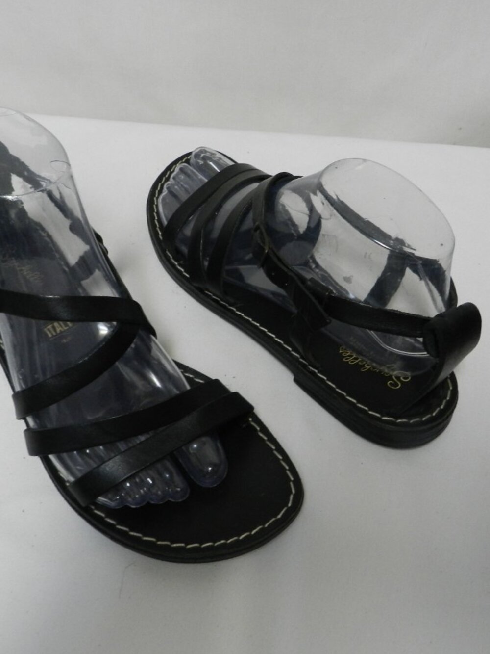 Seychelles Italy black leather strappy sandals gladiator buckle Size Sz 7